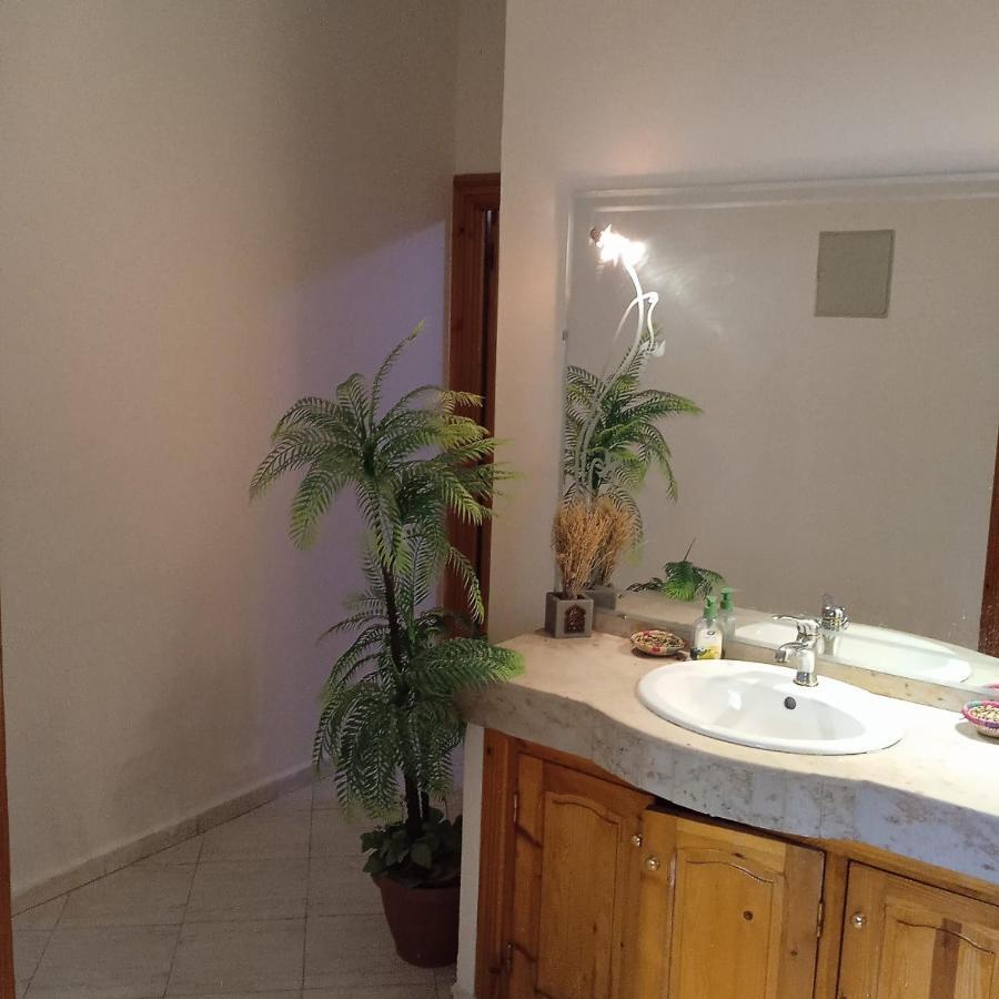 Raha Apartment เฟส ภายนอก รูปภาพ